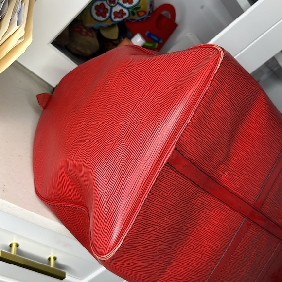 Authentic Red Epi leather Louis Vuitton extra large duffel bag - Picture 4 of 11